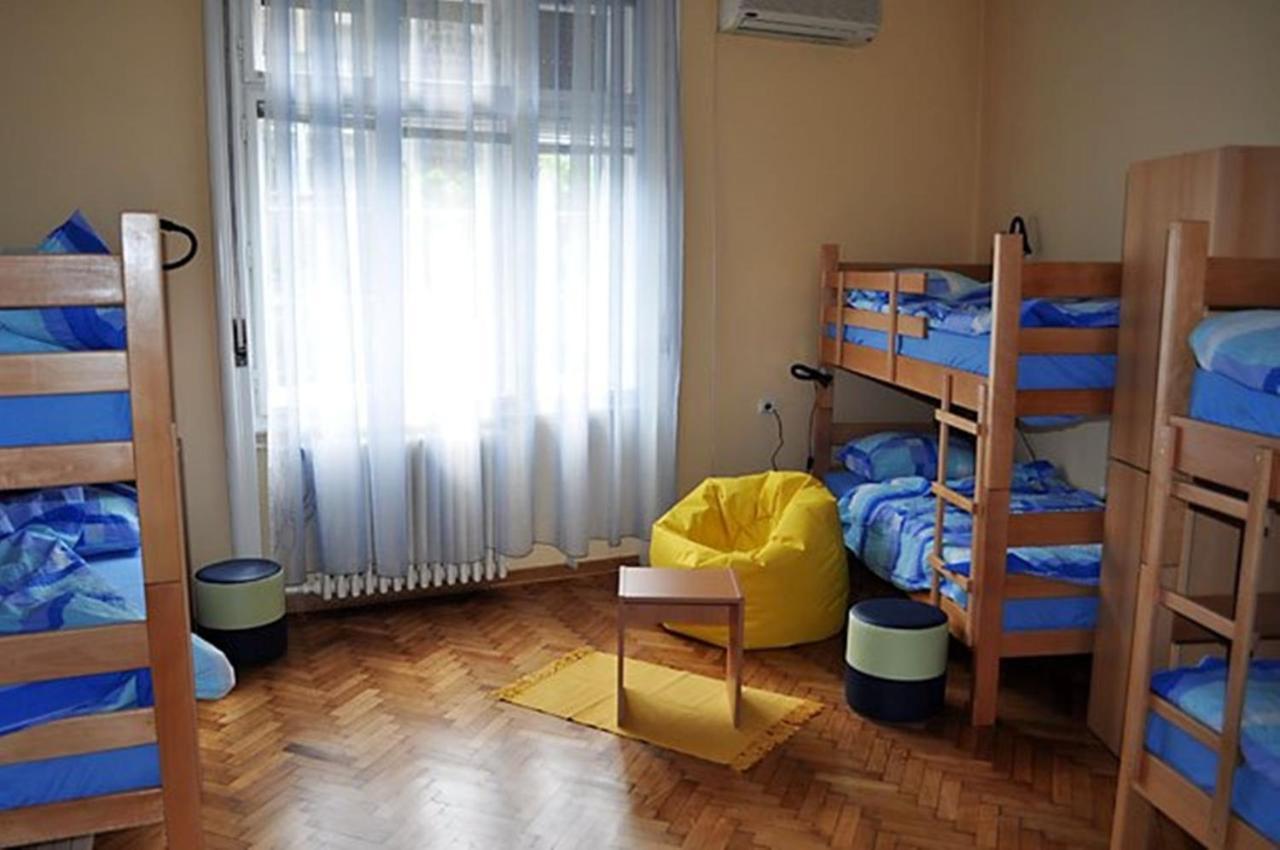 Habitat Hostel Belgrado Buitenkant foto